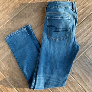 American eagle skinny medium/light  wash jeans